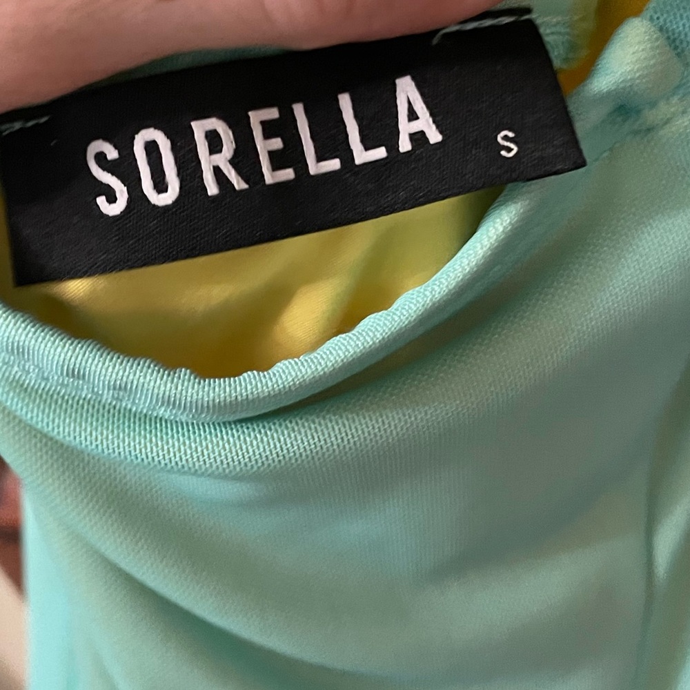 SORELLA Bodycon Dress - Picture 4 of 4